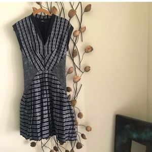 Cut 25 by Yigal Azrouël Size 2 Black & Gray Brand new NWT